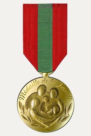 Médaille de la famille